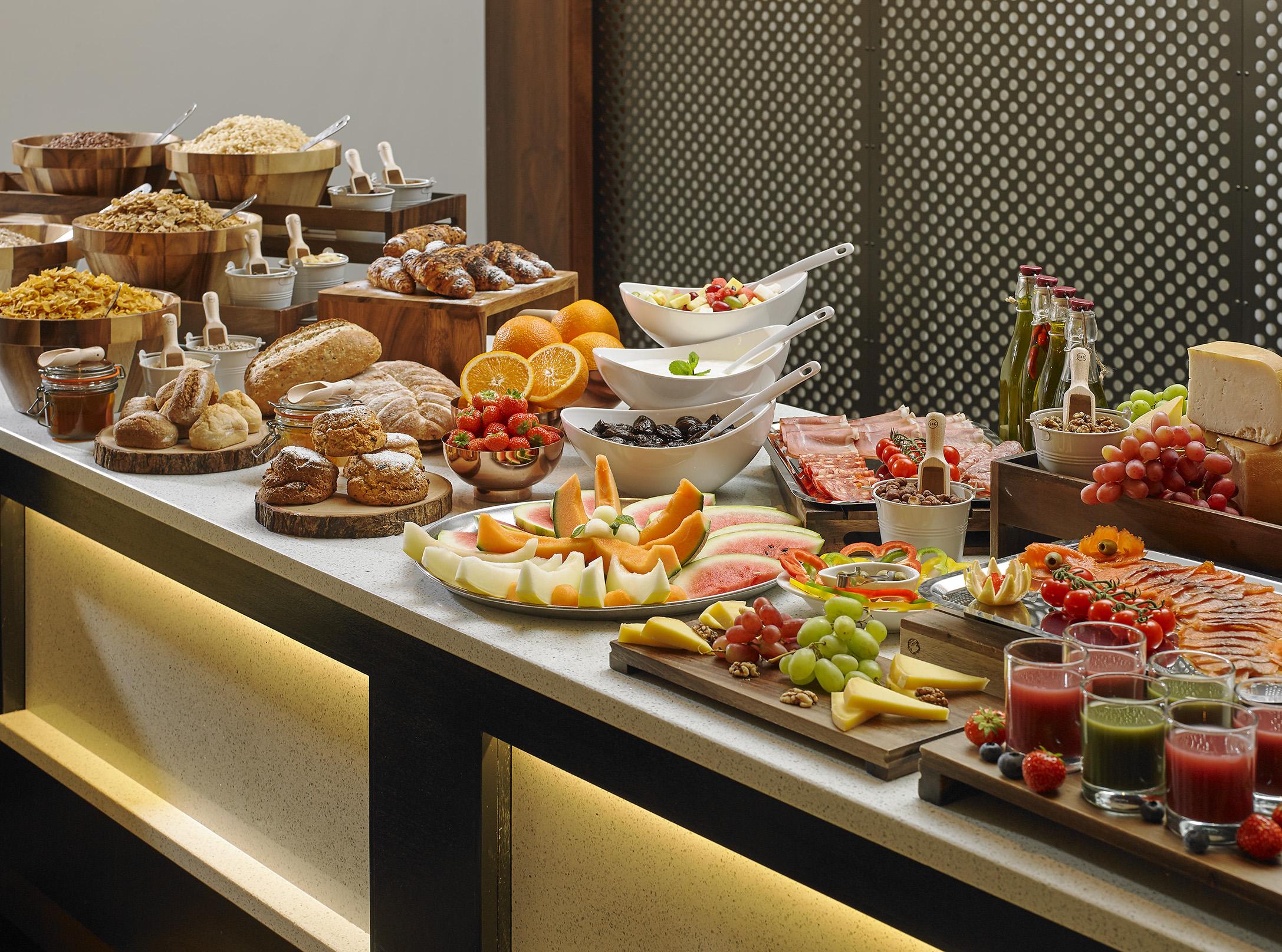 Tullamore Court Hotel ภายนอก รูปภาพ