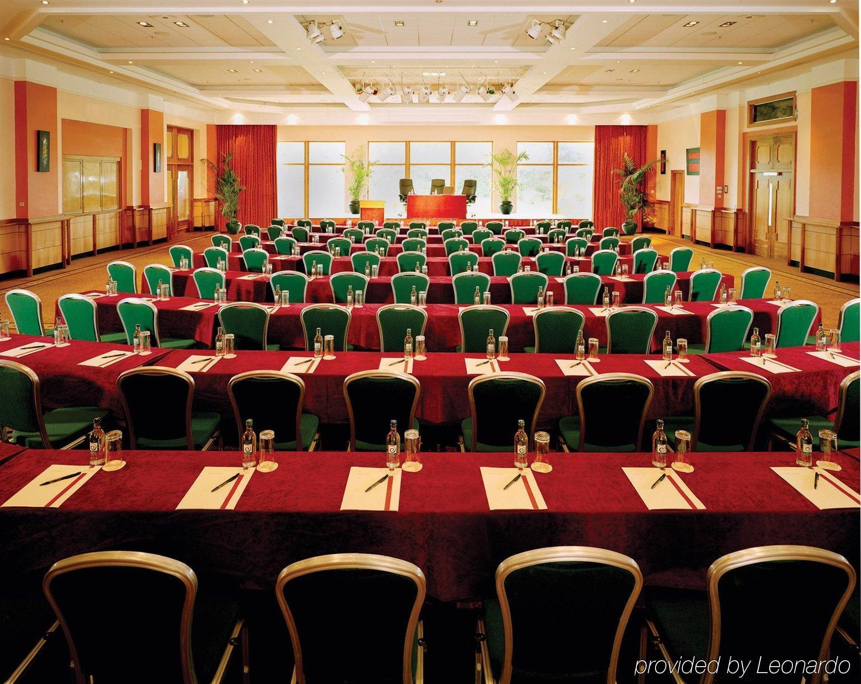 Tullamore Court Hotel ภายนอก รูปภาพ
