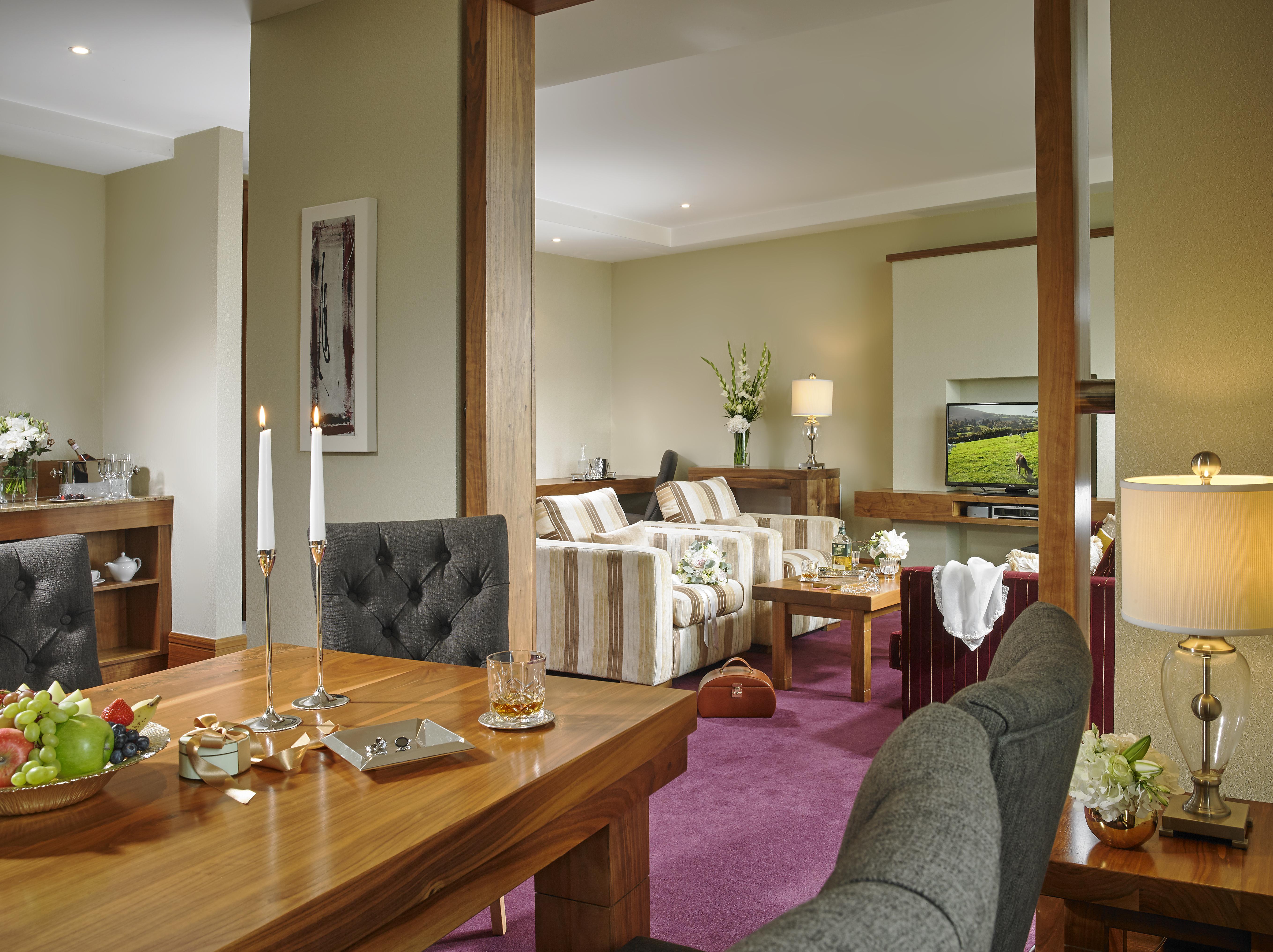 Tullamore Court Hotel ภายนอก รูปภาพ