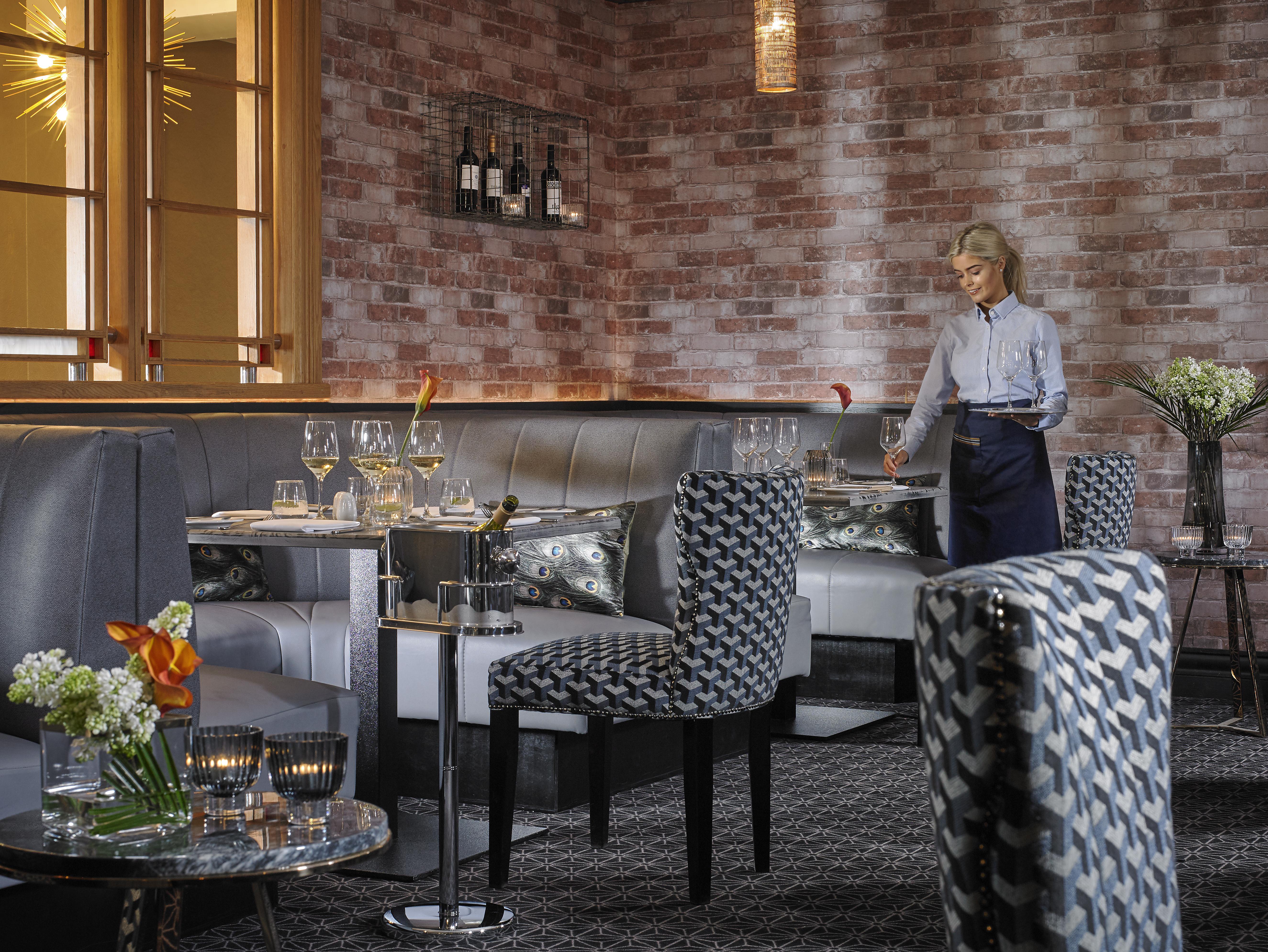 Tullamore Court Hotel ภายนอก รูปภาพ