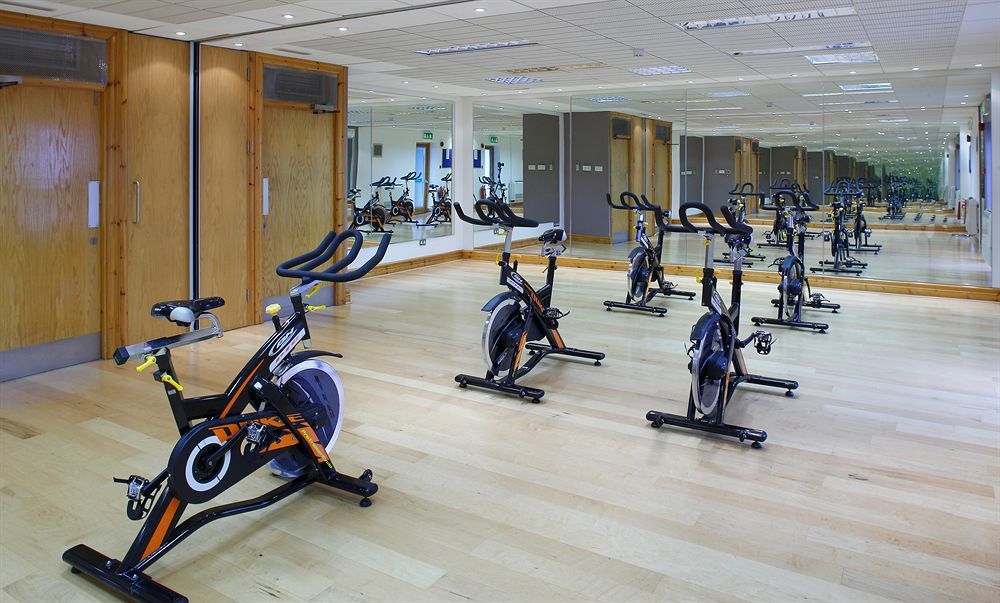 Tullamore Court Hotel ภายนอก รูปภาพ