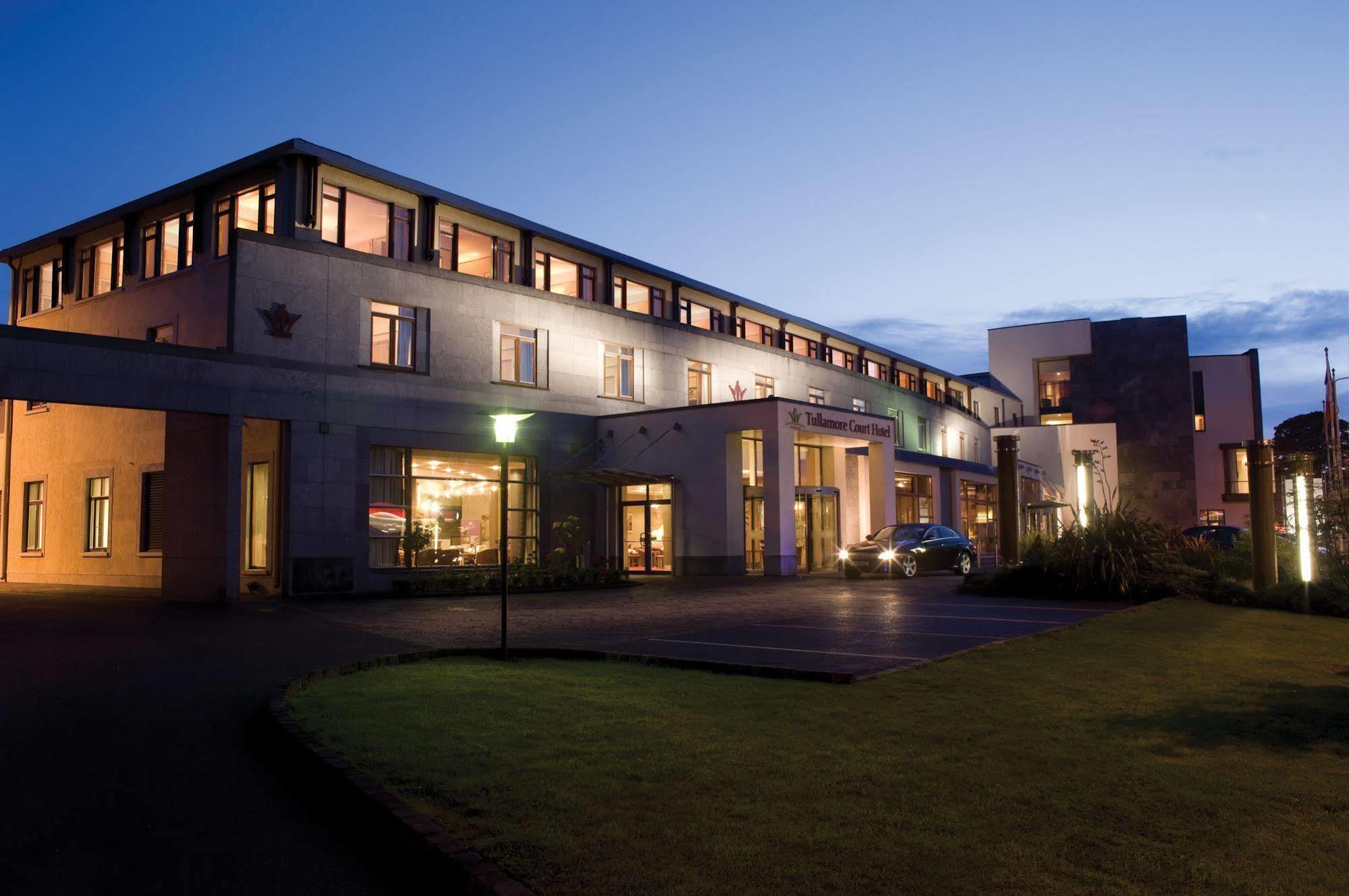 Tullamore Court Hotel ภายนอก รูปภาพ